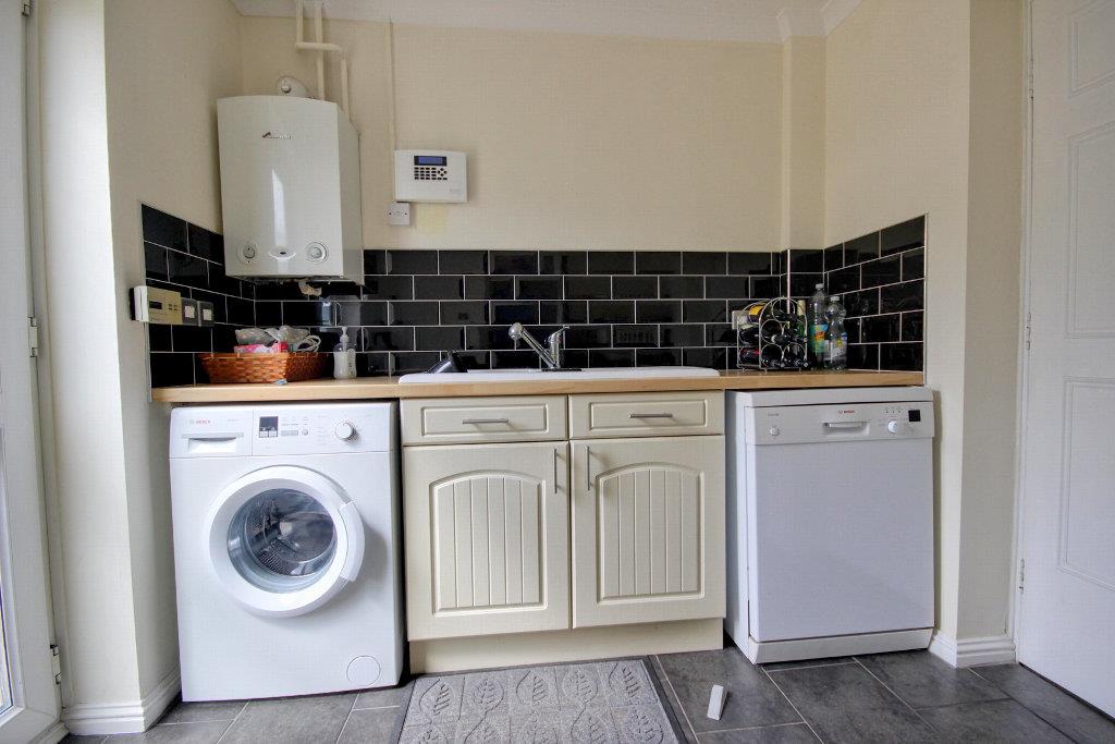Inglefield Close, Beverley